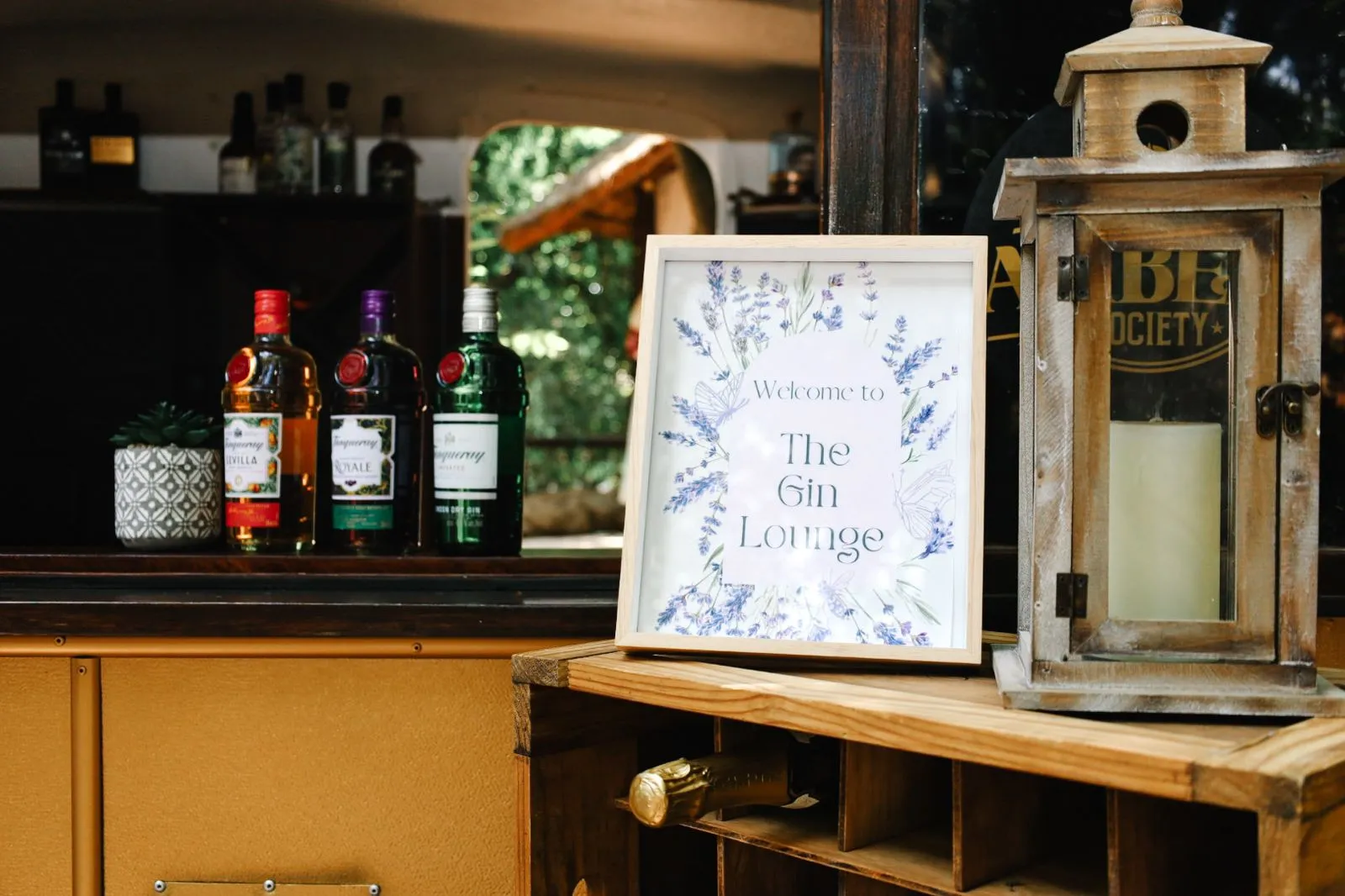Whiskey Lounge